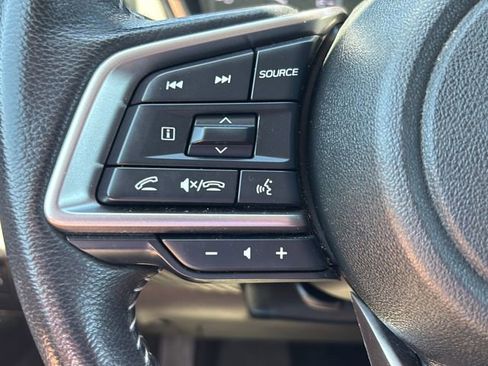 Used 2023 Subaru Ascent Premium w/ Convenience Package AWD/4WD image 18