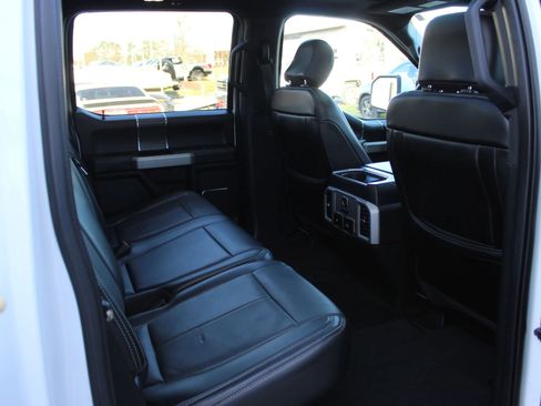 Used 2018 Ford F150 Lariat w/ Equipment Group 502A Luxury image 29