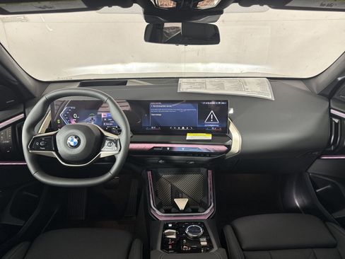 Used 2025 BMW X3 xDrive30i w/ Premium Package image 15