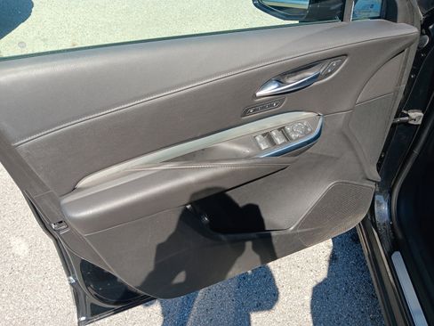 Used 2019 Cadillac XT4 Premium Luxury FWD image 11
