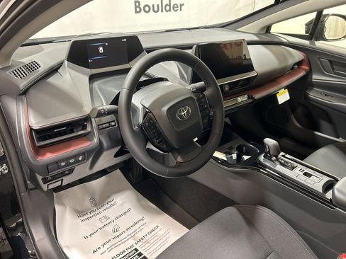 New 2026 Toyota Prius Plug-In Hybrid FWD image 26