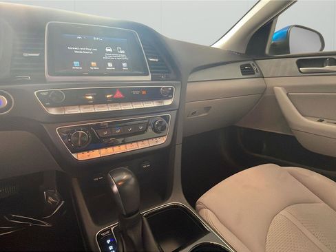Used 2018 Hyundai Sonata SEL FWD image 17