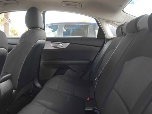 Used 2024 Kia Forte LXS FWD image 14