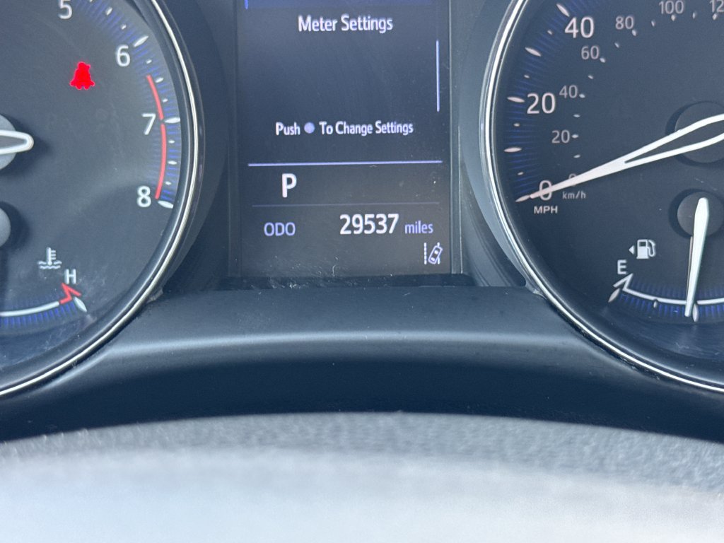 Certified 2019 Toyota C-HR XLE FWD image 32
