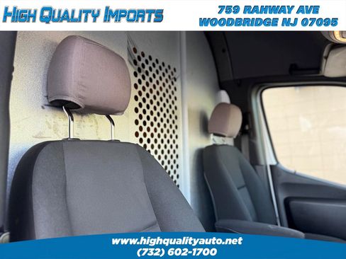 Used 2020 Mercedes-Benz Sprinter 1500 image 34