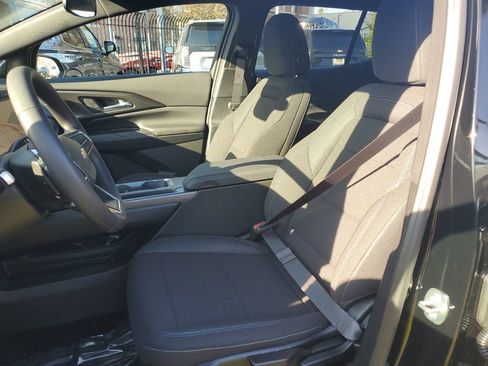 New 2026 Chevrolet Equinox EV LT image 16