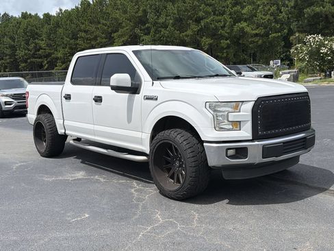 Used 2016 Ford F150 XLT RWD image 16
