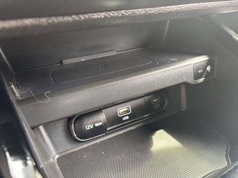 Used 2023 Kia Soul S FWD image 33