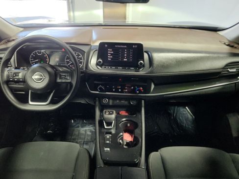 Used 2023 Nissan Rogue S image 14