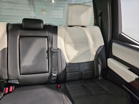 Used 2024 Toyota Tundra Capstone AWD/4WD image 14