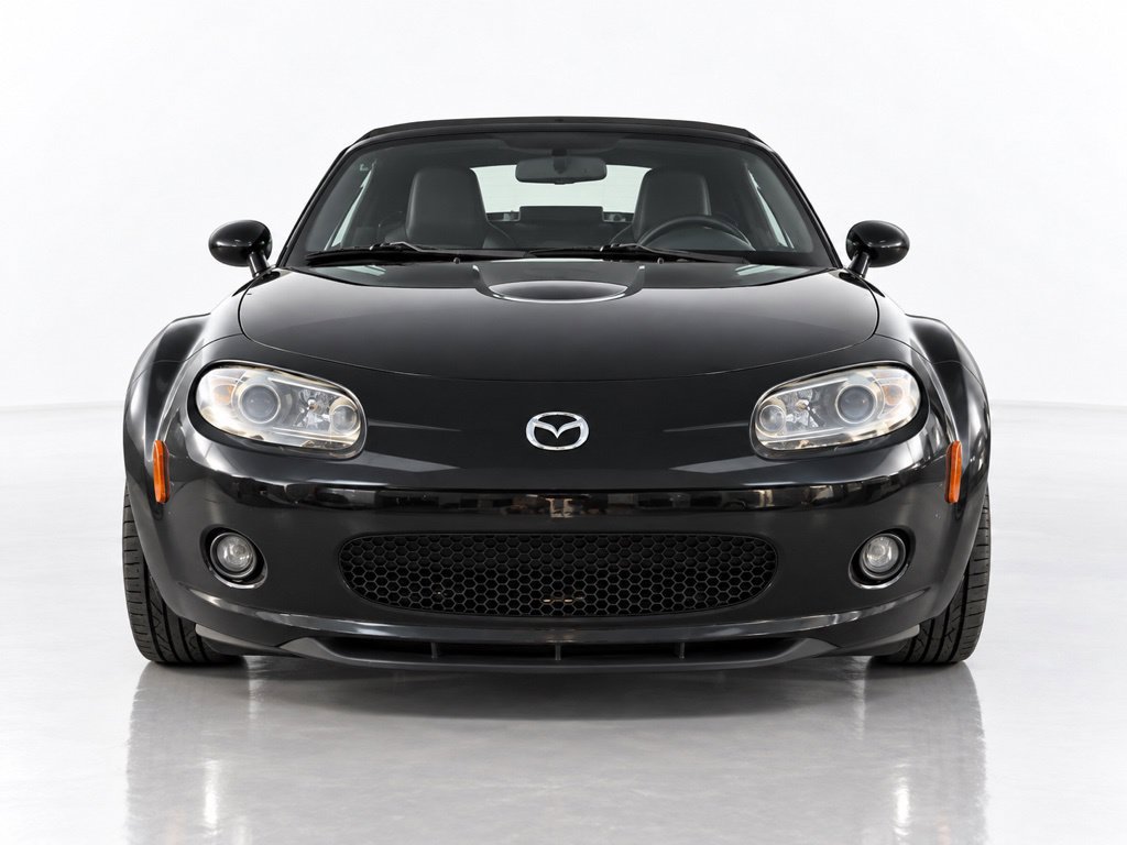 Used 2007 MAZDA MX-5 Miata Touring w/ Suspension Pkg RWD image 3