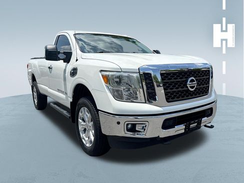Used 2017 Nissan Titan SV AWD/4WD image 1