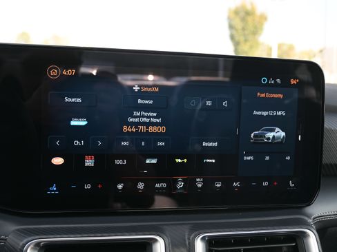 Used 2025 Ford Mustang GT Premium image 38