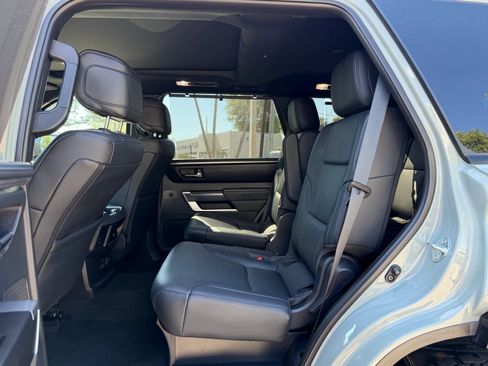 Used 2025 Toyota Sequoia Platinum w/ TRD Off-Road Package AWD/4WD image 13