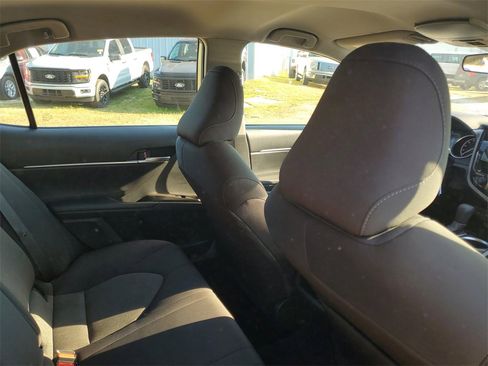 Used 2023 Toyota Camry LE image 29