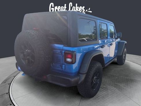 Used 2024 Jeep Wrangler Unlimited AWD/4WD image 5