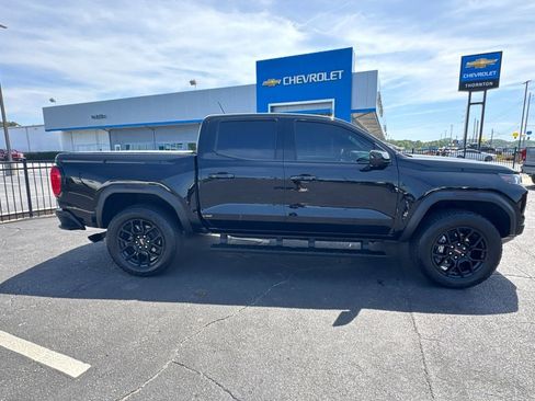 Used 2024 GMC Canyon Denali w/ LPO, Denali Black Edition AWD/4WD image 5