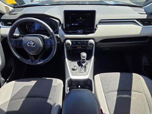 Used 2025 Toyota RAV4 XLE w/ Convenience Package image 14