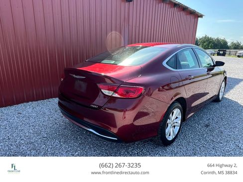 Used 2015 Chrysler 200 Limited FWD image 5