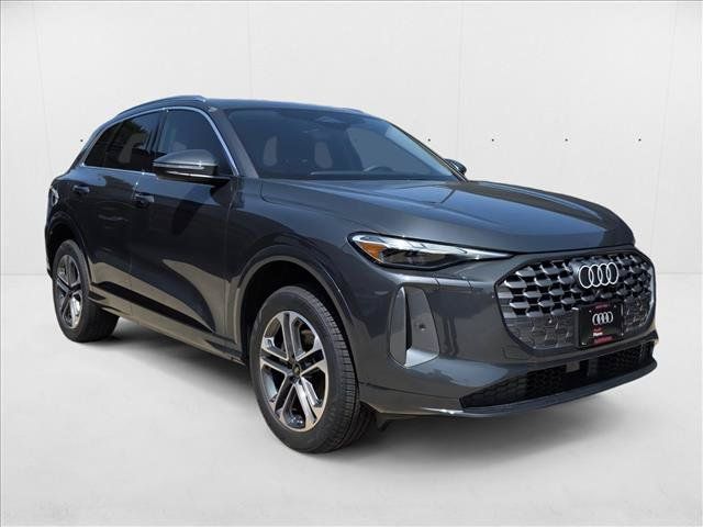 New 2025 Audi Q5 Premium w/ Convenience Package AWD/4WD image 3
