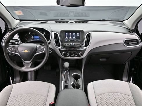 Certified 2023 Chevrolet Equinox LS w/ LS Convenience Package image 12