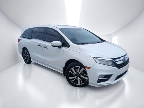 Used 2020 Honda Odyssey Elite image 1