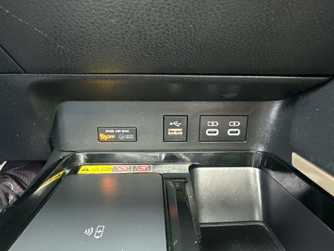Certified 2025 Toyota Camry XSE FWD image 40