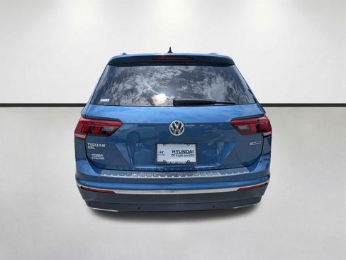 Used 2020 Volkswagen Tiguan SEL AWD/4WD image 5