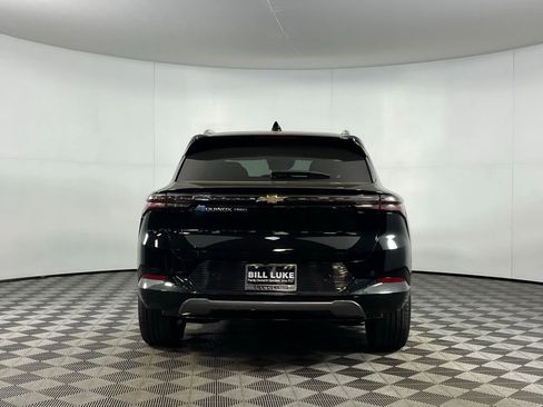 Used 2024 Chevrolet Equinox EV LT image 8