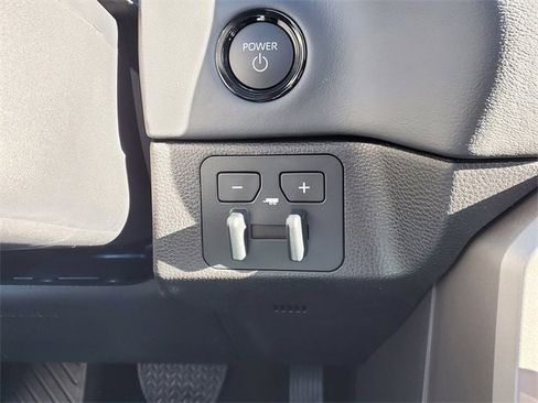 New 2026 Toyota Tundra Platinum image 28