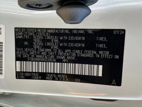 Used 2024 Toyota Highlander LE image 15