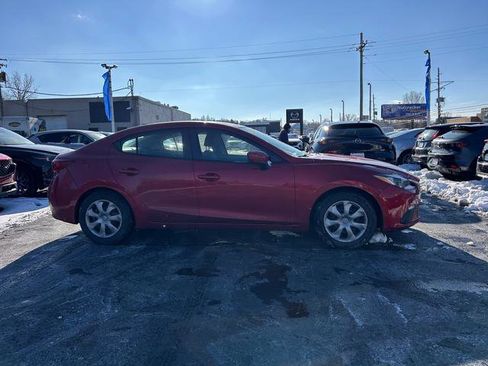 Used 2016 MAZDA MAZDA3 i Sport image 2