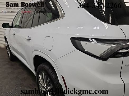 New 2026 Buick Enclave Avenir w/ Super Cruise Package FWD image 6