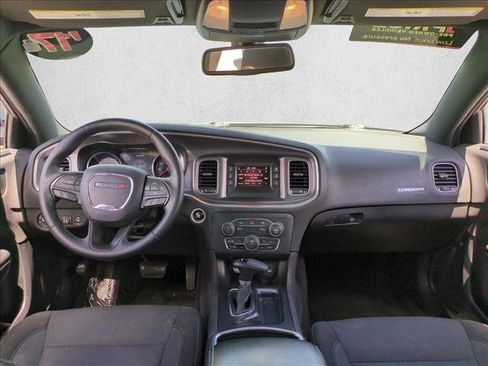 Used 2017 Dodge Charger SE w/ Popular Equipment Group RWD image 16