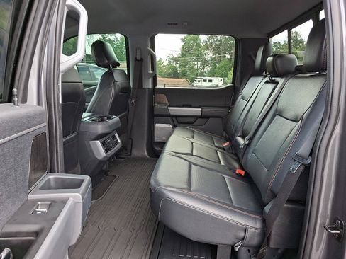 Used 2024 Ford F250 Lariat w/ Sport Appearance Package AWD/4WD image 10