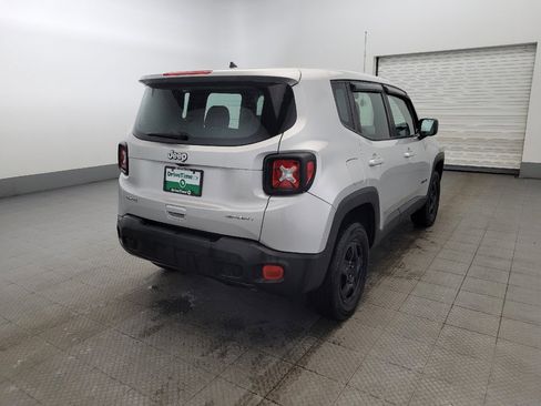Used 2018 Jeep Renegade Sport w/ Power & Air Group image 9