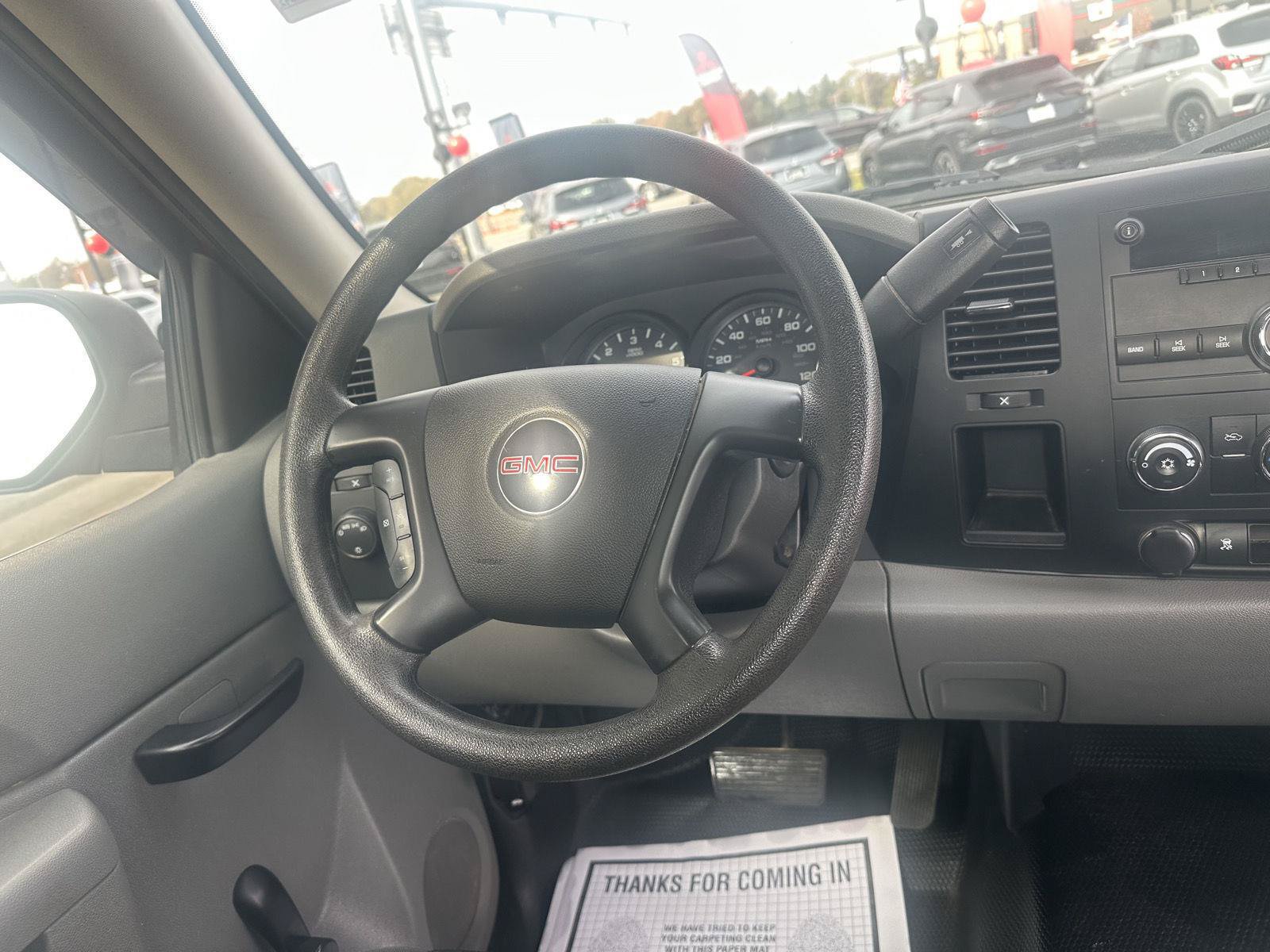 Used 2010 GMC Sierra 1500 W/T RWD image 28