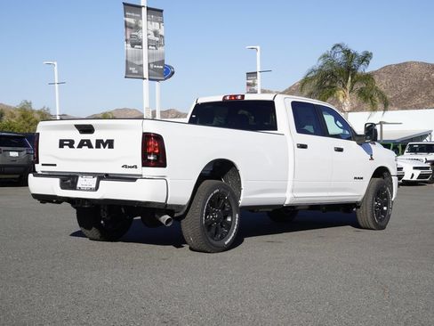 New 2026 RAM 3500 Big Horn AWD/4WD image 4