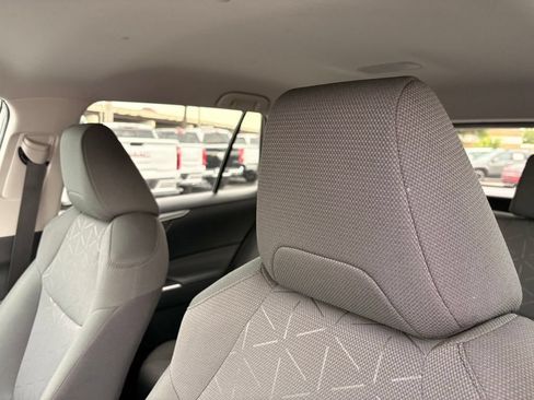 Used 2024 Toyota RAV4 XLE FWD image 23