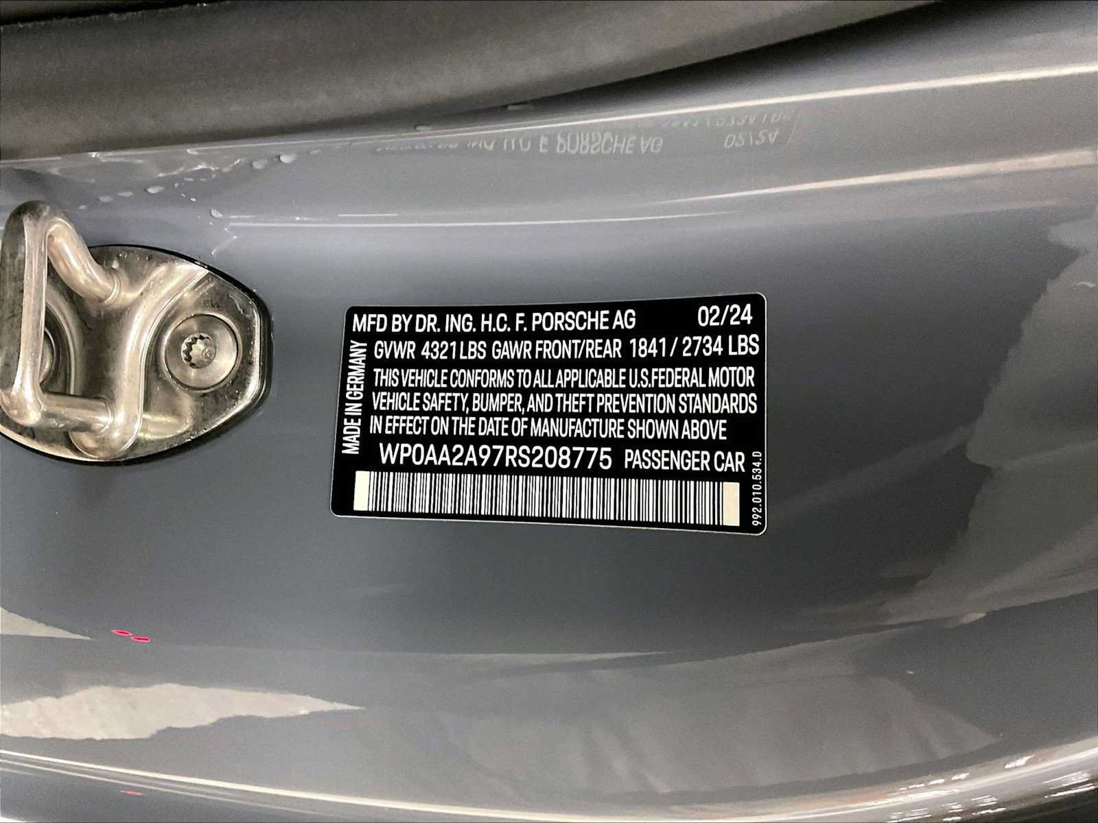 Certified 2024 Porsche 911 Carrera RWD image 36