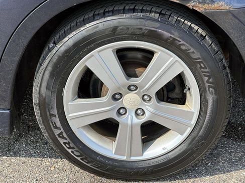 Used 2012 Subaru Legacy 2.5i Premium w/ All-Weather Pkg + Moonroof image 8