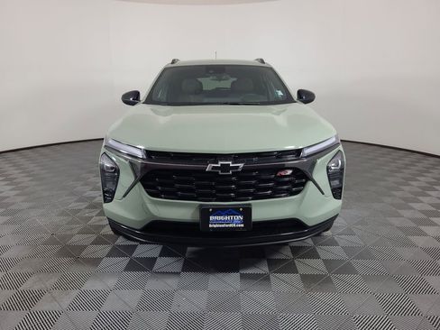 Used 2024 Chevrolet Trax RS w/ Driver Confidence Package FWD image 8