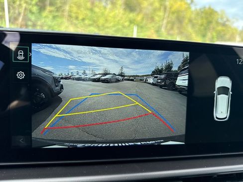 New 2026 Kia Sportage EX w/ EX Panorama Roof Package image 18