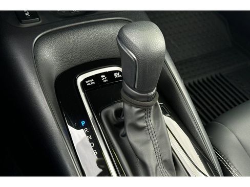 Certified 2025 Toyota Corolla Hybrid Sedan image 22