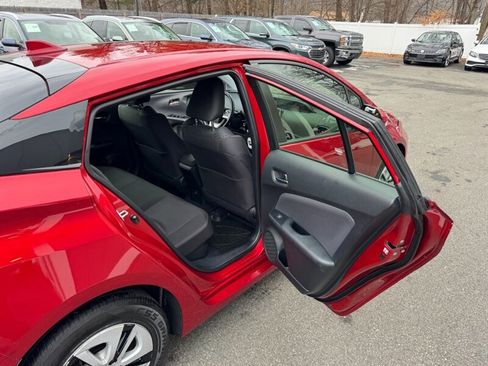Used 2017 Toyota Prius Two image 39