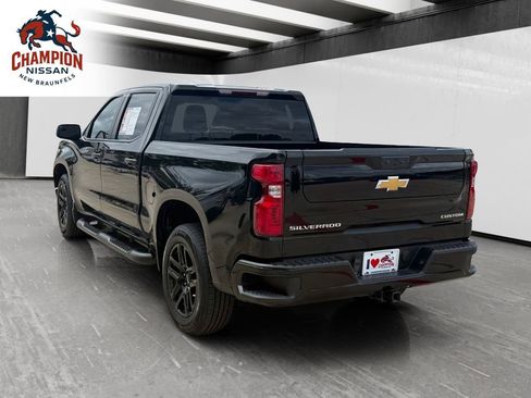 Used 2024 Chevrolet Silverado 1500 Custom RWD image 3