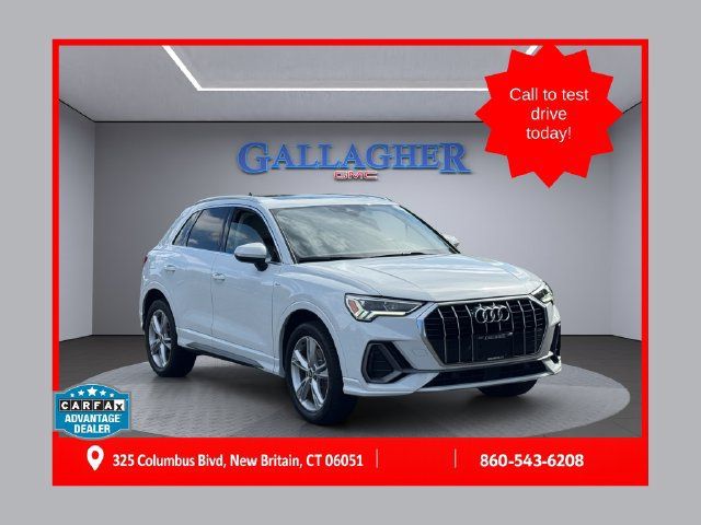 Used 2021 Audi Q3 2.0T Premium Plus w/ Premium Plus Package AWD/4WD image 1