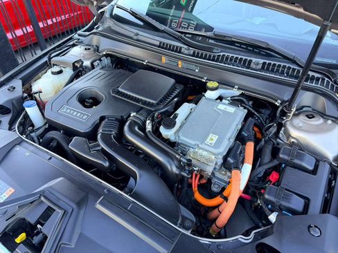 Used 2019 Lincoln MKZ Premiere image 22