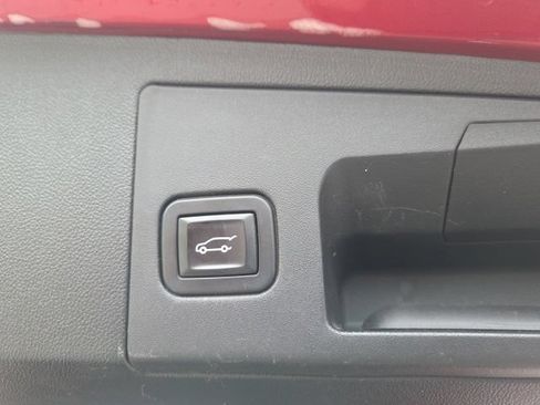 Used 2019 Cadillac XT5 Luxury FWD image 15