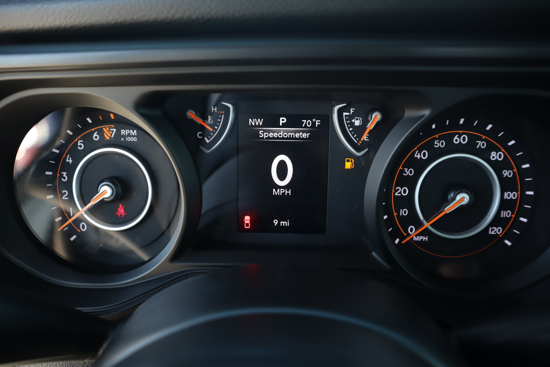 New 2026 Jeep Gladiator Sport AWD/4WD image 4
